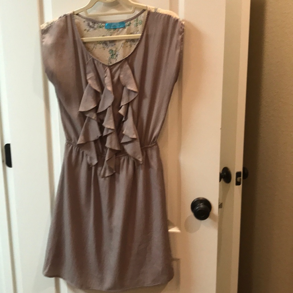 Buttons size small dress